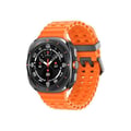 Miniatyrbild 1 av 2: Smartwatch - Samsung - Galaxy Watch Ultra - 47 mm - Titan - Orange Gummiband