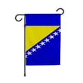 Miniatyrbild 1 av 3: Flagga Trädgård Bosnien-Hercegovina – 32 x 47,5 cm – Resistenta Polyester – Vertikalt Format – Utomhus – Pixelforma