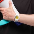 Miniatyrbild 3 av 3: Klocka - SWATCH - TID FÖR GULT LITEN - Bioceramic 34mm - Vattentålighet 30 Atm - Analogisk
