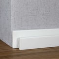 Miniatyrbild 5 av 6: PROVISTON Sockel 16 x 60 x 2000 mm Modern sockel med fyrkantig profil Högkvalitativ vit plast Sockel Vattentålig, rob...