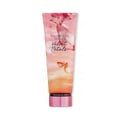 Miniatyrbild 1 av 2: Kroppslotion och handlotion - VICTORIA'S SECRET - Velvet Petals Golden - Vanilj - Amber - Rostat mandel