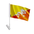 Miniatyrbild 1 av 3: Bhutan självhäftande flagga – 14 x 21 cm – Mjuk polyester – Lätt att klistra – 1 styck – Pixelforma