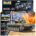 Miniatyrbild 2 av 2: Modellkit - REVELL - Leopard 1 - Stridsvagn - Komplett utrustning - 14 år och uppåt