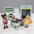 Pikkukuva 2 / 4: Nukkekotitarvikkeet - TENDER LEAF TOYS - Junior-keittiö - 22 osaa - Vihreä - Puu
