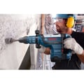 Miniatyrbild 5 av 6: Bosch Professional GSH 7 VC - SDS-max jackhammer - 1500W 13J - Horisontell förlängd mejsling