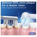 Miniatyrbild 2 av 3: Eltrisk tandborste - ORAL-B - iO Series 2 - Skoggrön - 3 lägen - Resefodral ingår