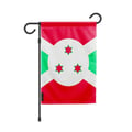 Miniatyrbild 1 av 3: Burundi Trädgårdsflagga – 32 x 47,5 cm – Motståndskraftig Polyester – Horisontellt Format – Utomhus – Pixelforma