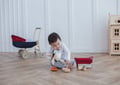 Miniatyrbild 2 av 5: Plan Toys - Set för att mata din docka - BYXA
