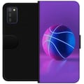 Miniatyrbilde 1 av 2: Kompatibelt Lommeboketui til Samsung Galaxy A03s Basketballplakat neon basketball sport glødende lilla blå retrobane idrettsutøver sportsdesign kunst