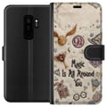 Miniatyrbillede 1 af 3: Kompatibel Tegnebogsetui til Samsung Galaxy S9+ Broderet magisk illustration med symboler, citater og fantasiverden i drømmende eventyrstil
