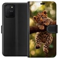 Miniatyrbild 1 av 3: Kompatibelt Plånboksfodral till Samsung Galaxy S10 Lite Leopardunge på gren med stora ögon naturinspirerat djungelmotiv detaljrikt och charmigt i var