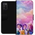 Miniatyrbilde 1 av 2: Kompatibelt Lommeboketui til Samsung Galaxy A03s Fargerik popjentetrio med futuristisk stil og pastellhimmel, moderne ungdommelig illustrasjon