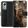 Miniatyrbillede 1 af 3: Kompatibel Tegnebogsetui til Xiaomi 12 Kat, der klatrer i juletræ med snefald, hyggeligt vinterdesign perfekt til katte- og juleelskere