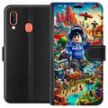 Pikkukuva 1 / 2: Yhteensopiva Lompakkokotelo Samsung Galaxy A20e Suuri, yksityiskohtainen Roblox-maailma täynnä hahmoja, seikkailuja ja värikkäitä ympäristöjä