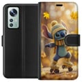 Pikkukuva 1 / 3: Yhteensopiva Lompakkokotelo Xiaomi 12 Syksyn inspiroima Stitch rullaluistimilla pipon huivin ja lehtien kanssa lämminhenkinen suloinen kuvitus Disney
