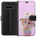 Miniatyrbillede 1 af 3: Kompatibel Tegnebogsetui til Samsung Galaxy S10+ Rainbow Bunny Cutie – sødt motiv med pastelfarver og sød figur i hættetrøje
