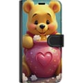 Miniatyrbilde 3 av 3: Kompatibelt Lommeboketui til Apple iPhone 12 Søt gul bjørn inspirert av Ole Brumm med hjerteformet rosa krukke og honning, et varmt og sjarmerende mo