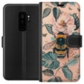 Miniatyrbillede 1 af 3: Kompatibel Tegnebogsetui til Samsung Galaxy S9+ Humle på blomst i pastelfarver, smukt naturinspireret design, der formidler ro, energi og harmoni