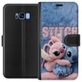 Miniatyrbild 1 av 3: Kompatibelt Plånboksfodral till Samsung Galaxy S8 Fluffiga Stitch och Angel kramas på mjukt pälsigt underlag med pastellfärger som skapar varm gosig