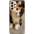Pikkukuva 1 / 3: Yhteensopiva Puhelinkuori Samsung Galaxy A33 5G Kolmivärinen kissanpentu sinisillä silmillä, suloinen sisäympäristö ja hurmaava ilme, täydellinen kai
