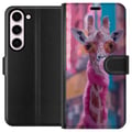 Pikkukuva 1 / 3: Yhteensopiva Lompakkokotelo Samsung Galaxy S23 Purukumia pureskeleva kirahvi, hauska ja värikäs poptaidetyylinen design kaupunkiympäristössä, täynnä