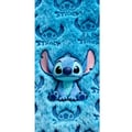 Miniatyrbilde 4 av 4: Kompatibelt Lommeboketui til Apple iPhone 13 Pro Stitch sitter på et fluffy blått mønster med ansiktet og ørene sine gjentatt som tekstur, noe som sk