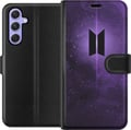 Miniatyrbillede 1 af 3: Kompatibel Tegnebogsetui til Samsung Galaxy A54 BTS kpop-logo lilla galakse plakat rumdesign koreansk band ARMY-symbol stjernehimmel musik fan art