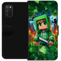 Miniatyrbilde 1 av 2: Kompatibelt Lommeboketui til Samsung Galaxy A03s Minecraft-gutten med grønn hettegenser – tegnet Minecraft-gutt med sverd, piksler og eventyrtema