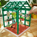 Pikkukuva 2 / 6: MGA:n Miniversumi - Spaces-aloituspakkaus - Kasvihuone - Ik� 8+ - Rakennussarja - Kustomointi - Tee-se-itse - Luova taide