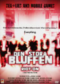 Miniatyrbild 1 av 2: Den stora bluffen / Riot on (DVD)