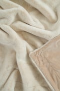 Miniatyrbillede 4 af 5: Blød Beige Pels-look Plaid 130x170 cm