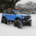 Miniatyrbillede 4 af 10: Axial SCX24 Ford Bronco Crawler 4WD Blå