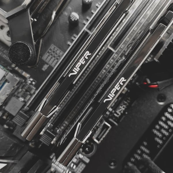 Patriot Memory Viper Steel PVS48G360C8 muistimoduuli 8 GB 1 x 8 GB DDR4 3600 MHz