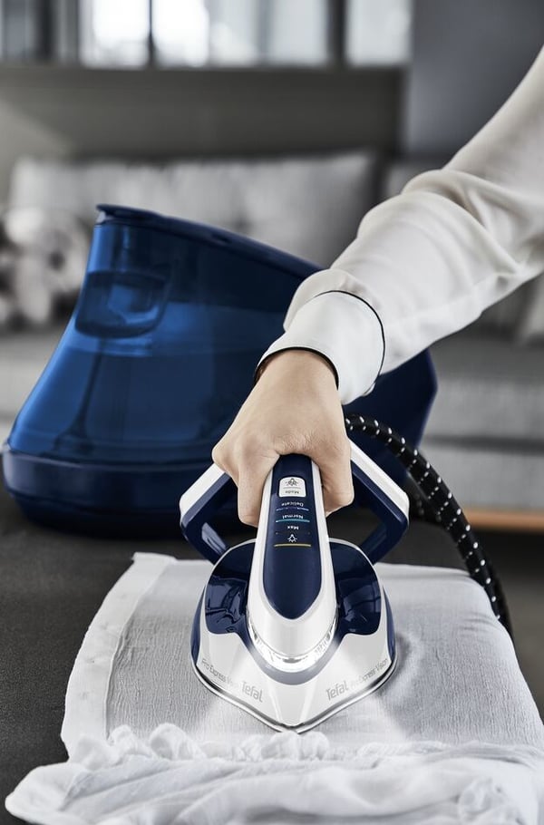 Tefal Pro Express Vision GV9812E0 höyrysilitysrauta 3000 W 1,1 L Durilium AirGlide Autoclean -pohja Sininen. Valkoinen