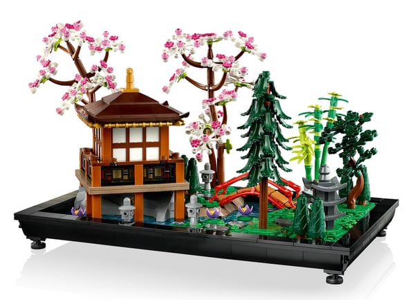 LEGO Icons 10315 Rauhaisa puutarha