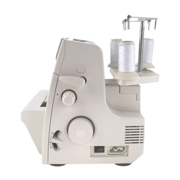 ŁUKNIK OVERLOCK 820D-3