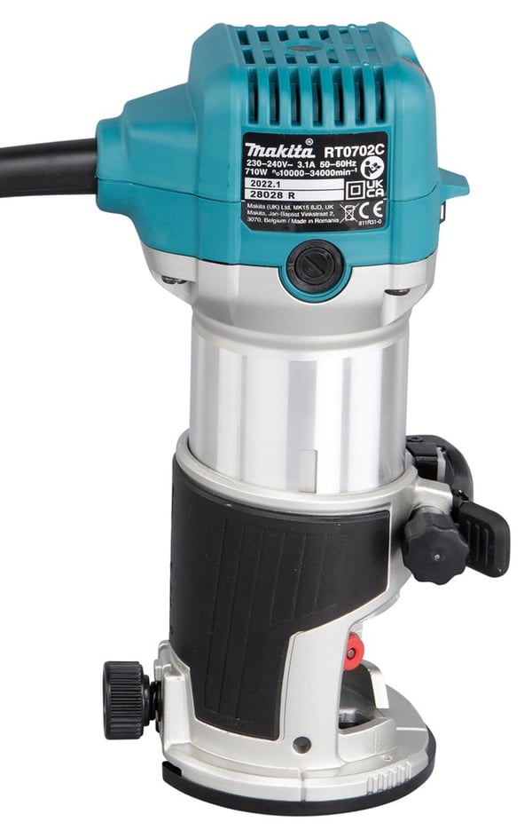 ELEKTRISK FRÄS- OCH SKÄRMASKIN 710W MAKITA RT0702C