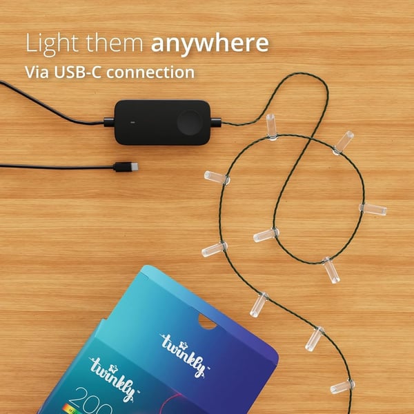 Twinkly Candies – 100 stearinlysformede RGB LED-lys. Grønt kabel. USB-C