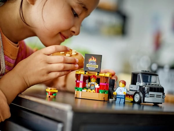 LEGO CITY 60404 BURGERLASTBIL