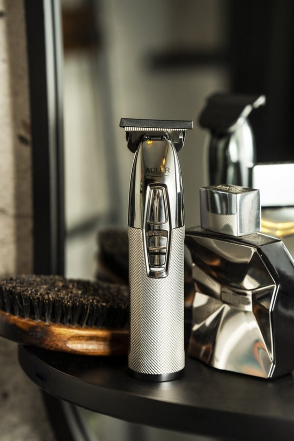 ADLER AD 2836s Silver USB-trimmer