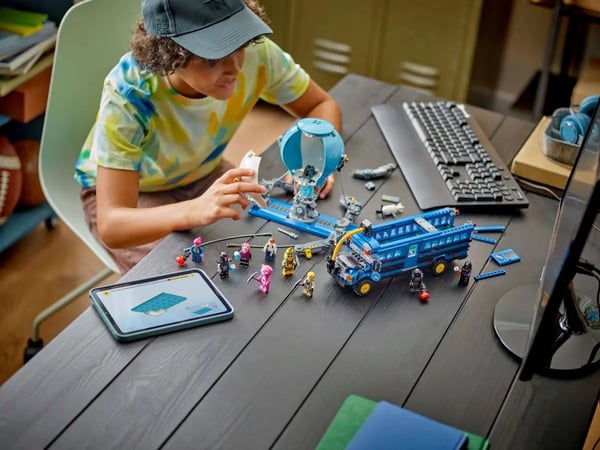 LEGO FORTNITE 77073 Taistelubussi