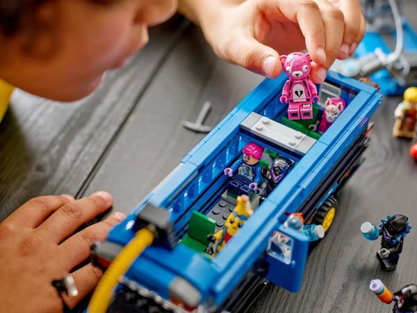 LEGO FORTNITE 77073 Taistelubussi