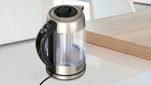 Black+Decker vedenkeitin BXKE2205E