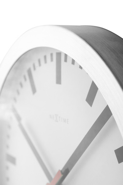 NeXtime NE-3998ST vægur diameter 19 cm, børstet aluminium, 'Station'