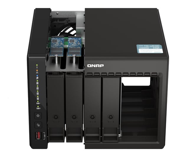 QNAP TS-453E NAS-torni, musta, J6412