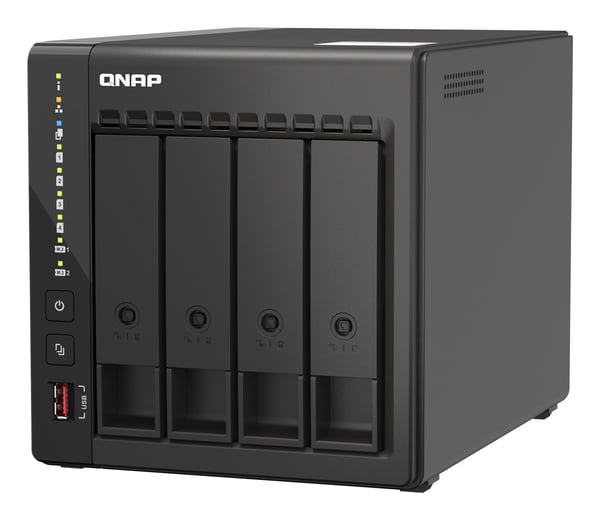 QNAP TS-453E NAS-torni, musta, J6412