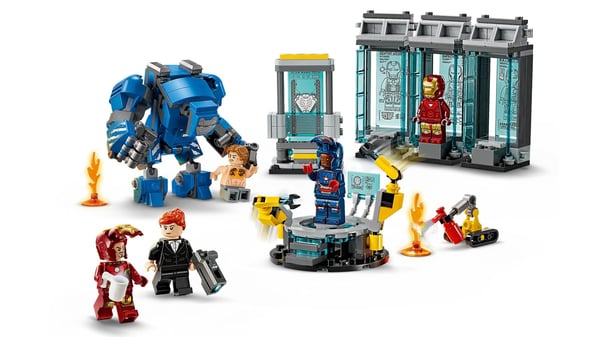 LEGO MARVEL 76315 Iron Mans laboratorium: Rustningshallen