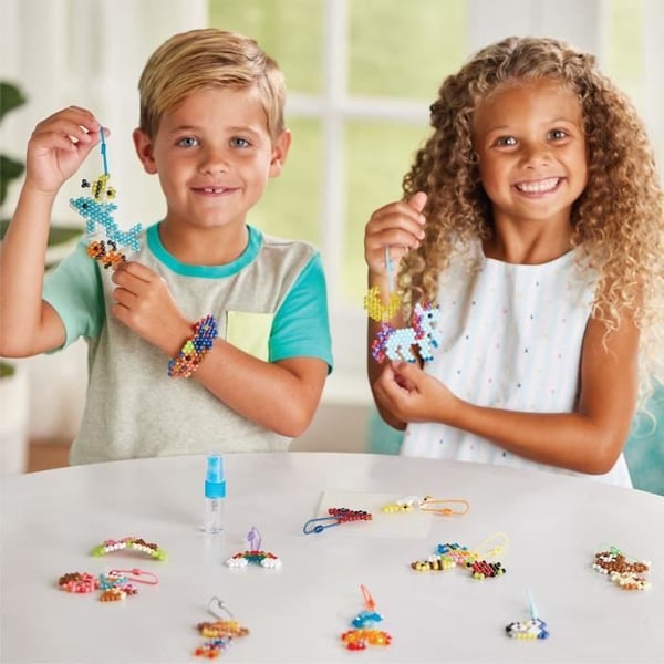 Luomislaatikko - AQUABEADS 35025 - Avaimenperäni ja riipukseni