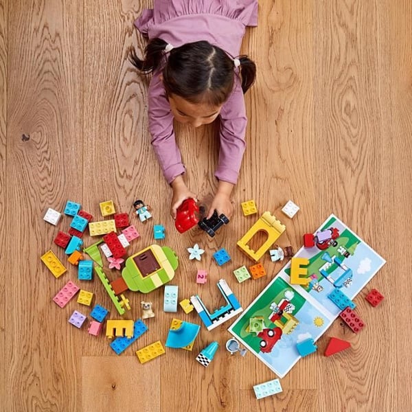 LEGO 10914 DUPLO Deluxe Klosslåda. Byggset med förvaring. Pedagogisk leksak för bebisar 1,5 år gamla