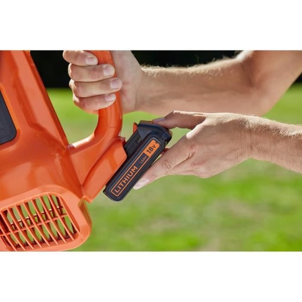 BLACK+DECKER BCBL200L-QW Akku-aksialblæser - 18V - 2Ah - Luftstrøm på 580m3/t + 1 x 18V - 2Ah batteri + 1 x 2Ah oplader